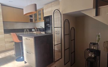 Property slide 45