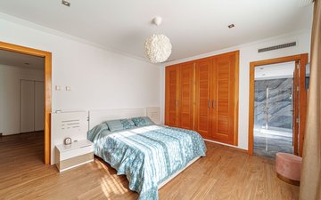 Property slide 30
