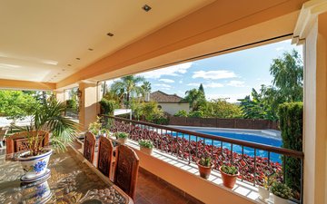 Property slide 41