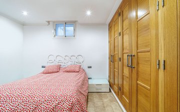 Property slide 52