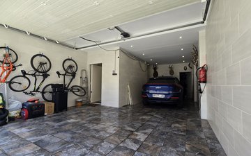 Property slide 28