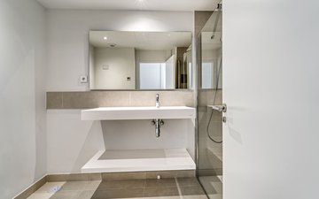 Property slide 35