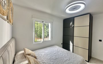 Property slide 22