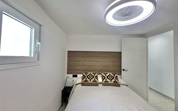 Property slide 28