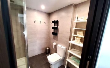 Property slide 22