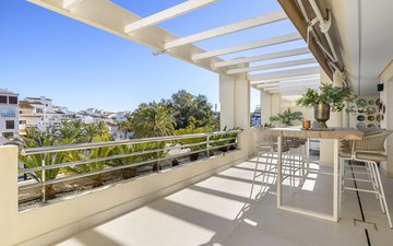Property slide 24