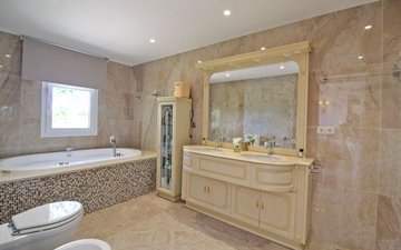 Property slide 37