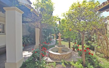 Property slide 44