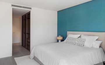 Property slide 4