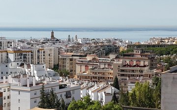 Property slide 20