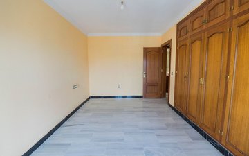 Property slide 21