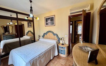 Property slide 21