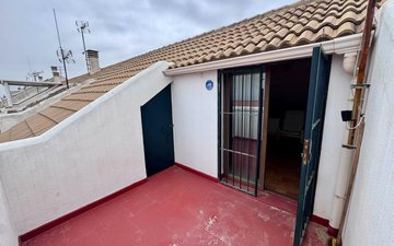 Property slide 42