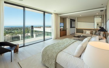 Property slide 17