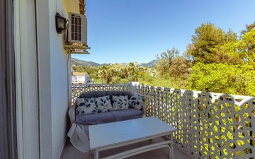 Property slide 18