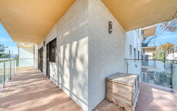 Property slide 18