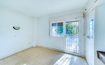 Property slide 4