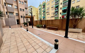 Property slide 32