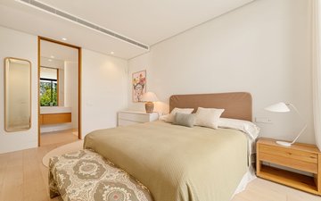 Property slide 39