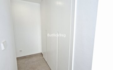 Property slide 22