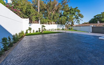 Property slide 17