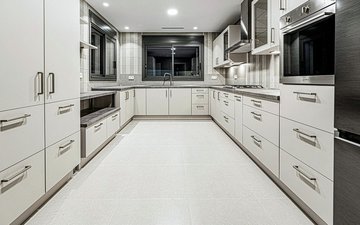 Property slide 78