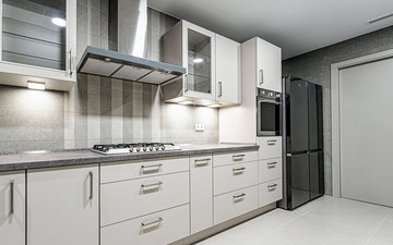 Property slide 79