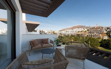 Property slide 42