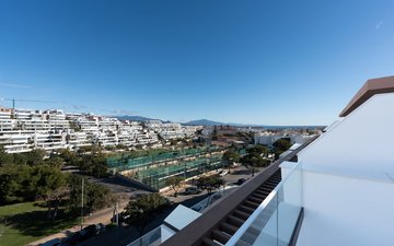 Property slide 44