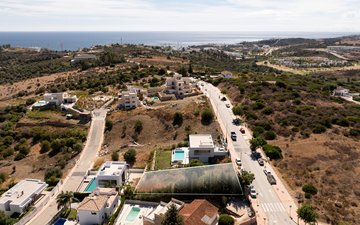 Property slide 10