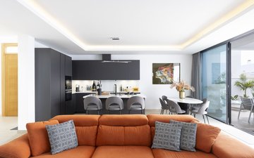 Property slide 10