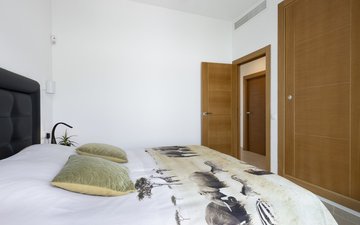 Property slide 27