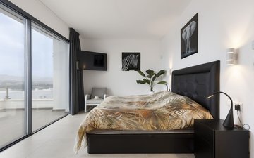 Property slide 39