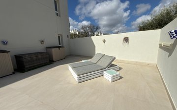 Property slide 25