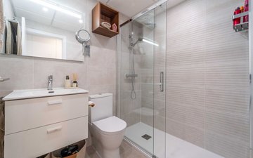 Property slide 39