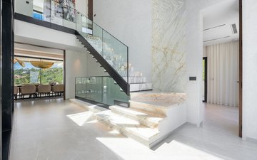 Property slide 10