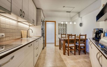 Property slide 21