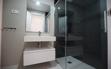Property slide 6