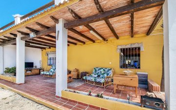 Property slide 25
