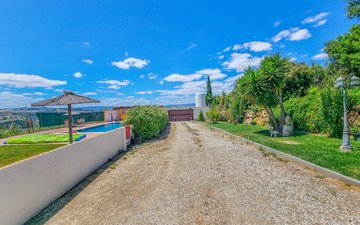 Property slide 46