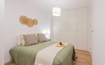 Property slide 22