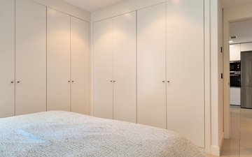 Property slide 16