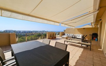 Property slide 10