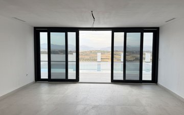 Property slide 21