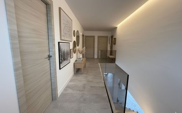 Property slide 25