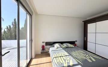 Property slide 18