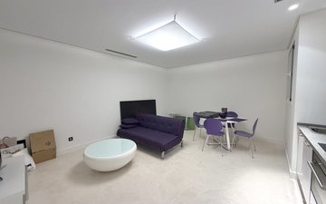 Property slide 22