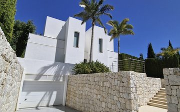 Property slide 27