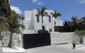 Property slide 33