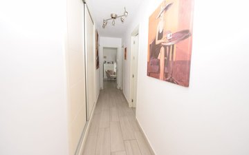 Property slide 32